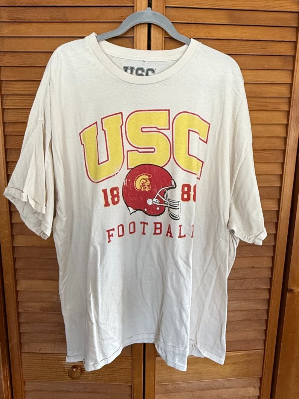 Aeropostale USC Graphic Tee